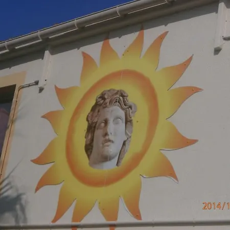 Brit Confort Helios 3*