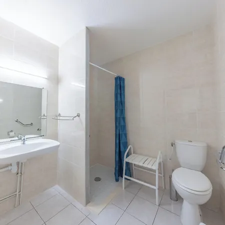 Brit Confort Helios 3*