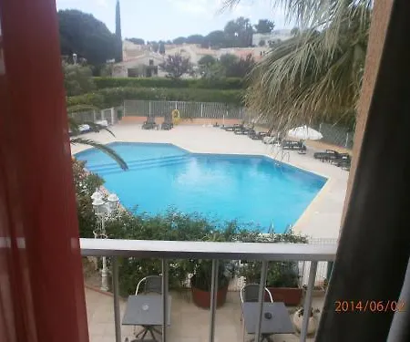 Brit Confort Helios Hotel