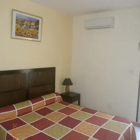 Brit Confort Helios Hotell