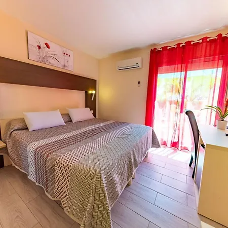 Brit Confort Helios Hotell Agde