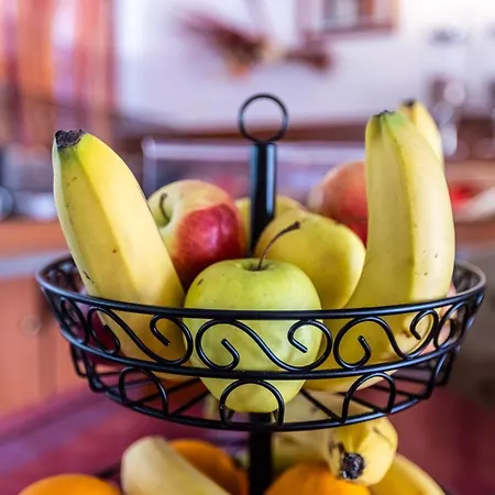 Hotell Brit Confort Helios