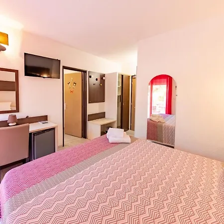 Brit Confort Helios 3* Agde
