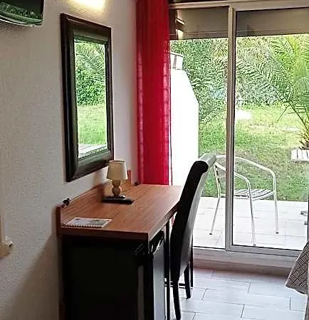 Hotel Brit Confort Helios 3*