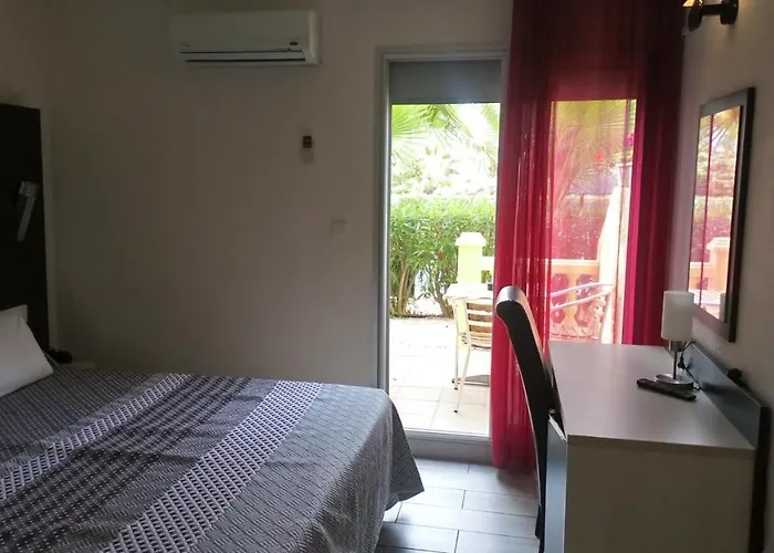 Brit Confort Helios 3* Agde