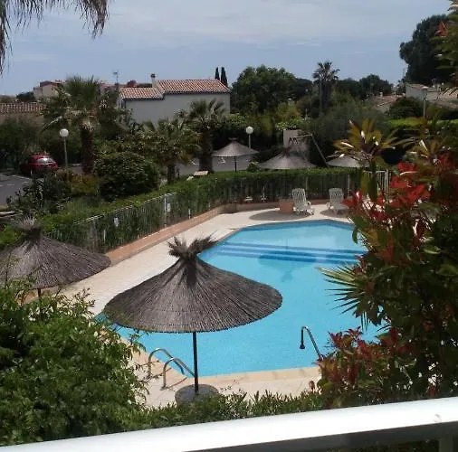 Hotel Brit Confort Helios 3*